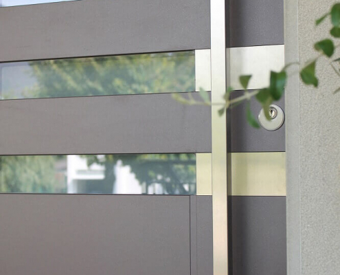 inotherm-vhod-ravne-linije Edelstahl aussengriff für haustür